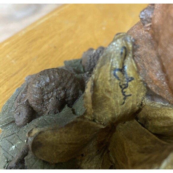 TOM CLARK Signed Gnome " ALFRED" #60 on Daffodils 1987 - Picture 5 of 6